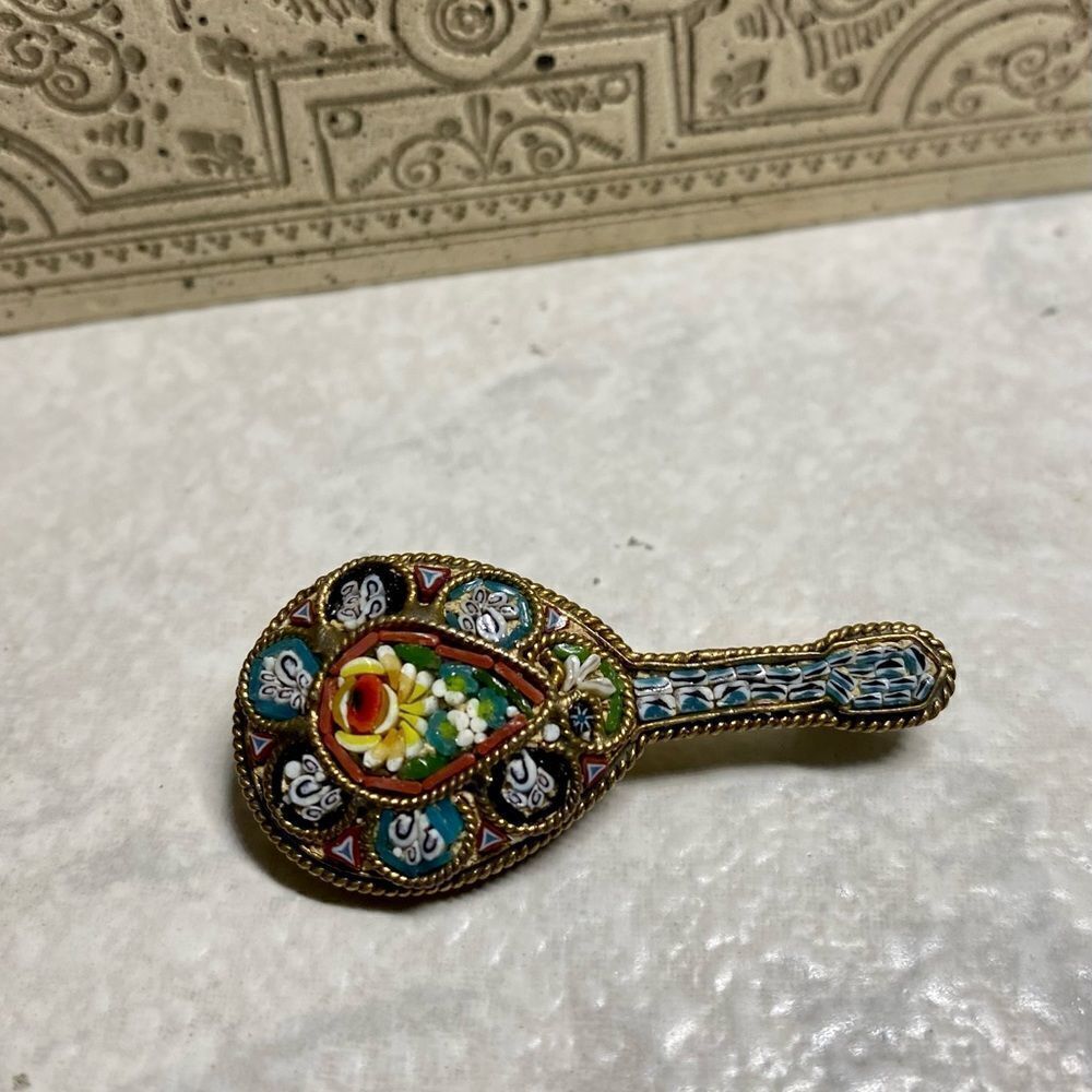 𝅺fap Fabrica Angelo Pessar micro mosaic brooch